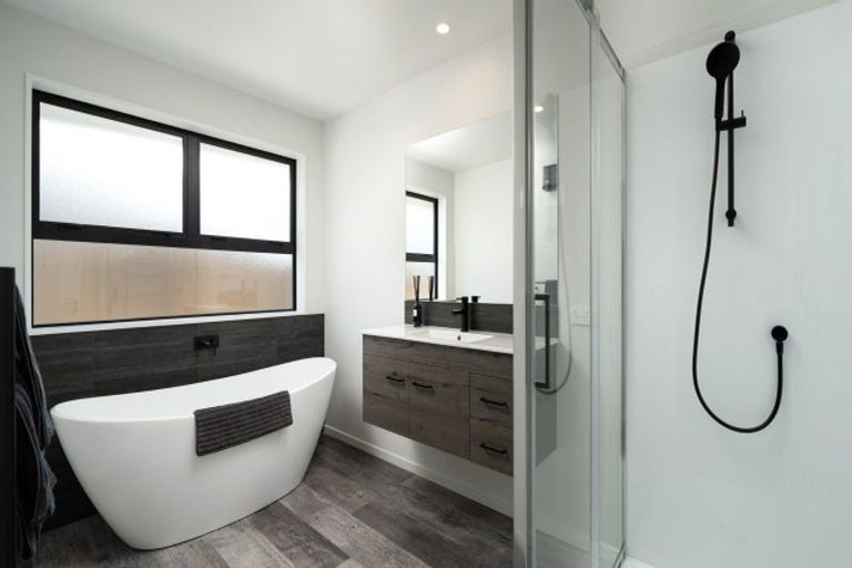 Photo of property in 222 Taylor Pass Road, Witherlea, Blenheim, 7201