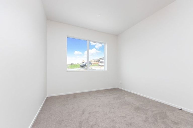 Photo of property in 13 Piedmonte Avenue, Pokeno, 2402