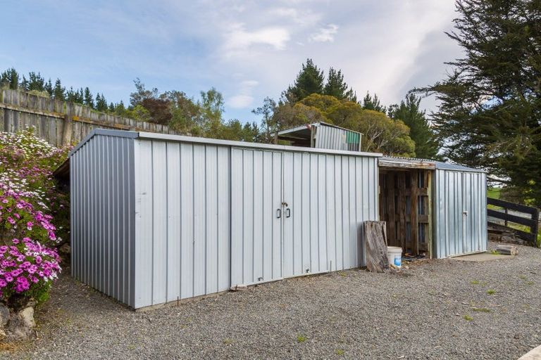 Photo of property in 252 Masterton Stronvar Road, Te Ore Ore, Masterton, 5890