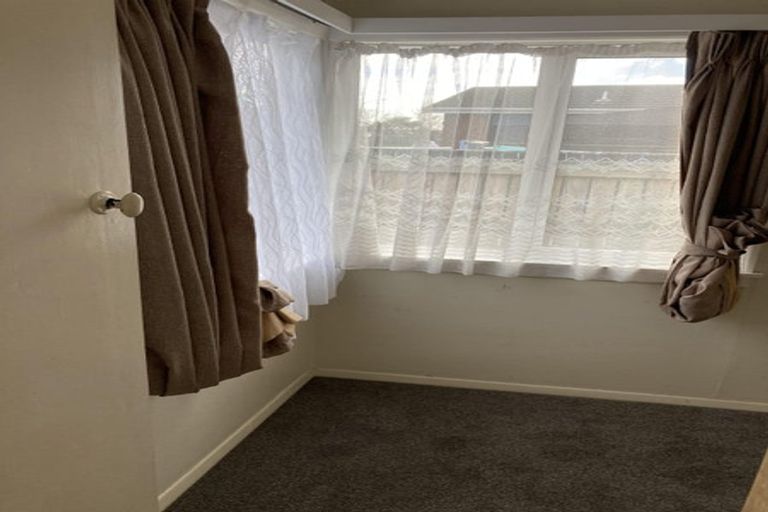 Photo of property in 54 Beauchamp Street, Tawa, Wellington, 5028