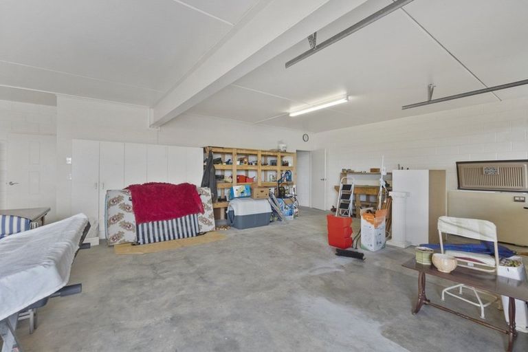 Photo of property in 104 Rototuna Road, Rototuna, Hamilton, 3210