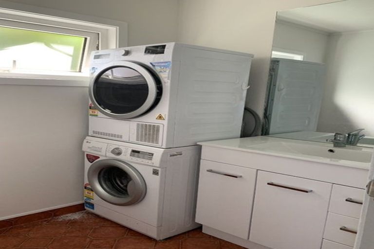 Photo of property in 32 Dean Street, Grey Lynn, Auckland, 1021