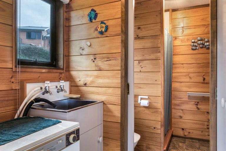 Photo of property in 19 Turangitukua Terrace, Kuratau, Turangi, 3381