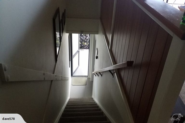 Photo of property in 4 Seaview Road, Cable Bay, 0420