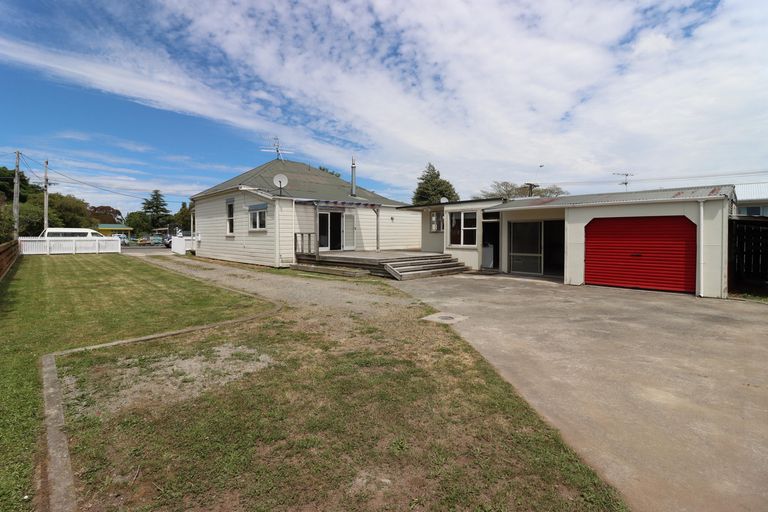 Photo of property in 276 High Street South, Carterton, 5713