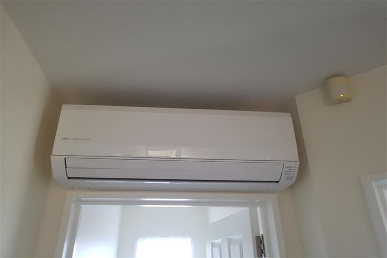 Photo of property in 28a Riverlaw Terrace, Saint Martins, Christchurch, 8022