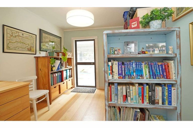 Photo of property in 82 Rangitane Loop Road, Kerikeri, 0294