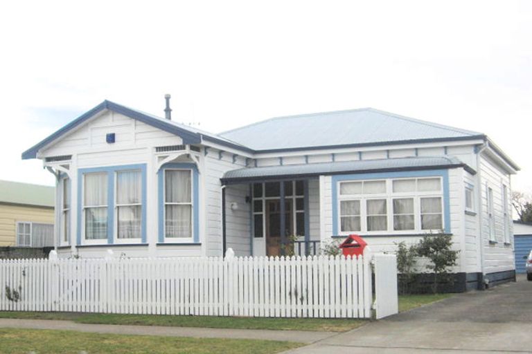 Photo of property in 10 Thistle Street, Napier South, Napier, 4110