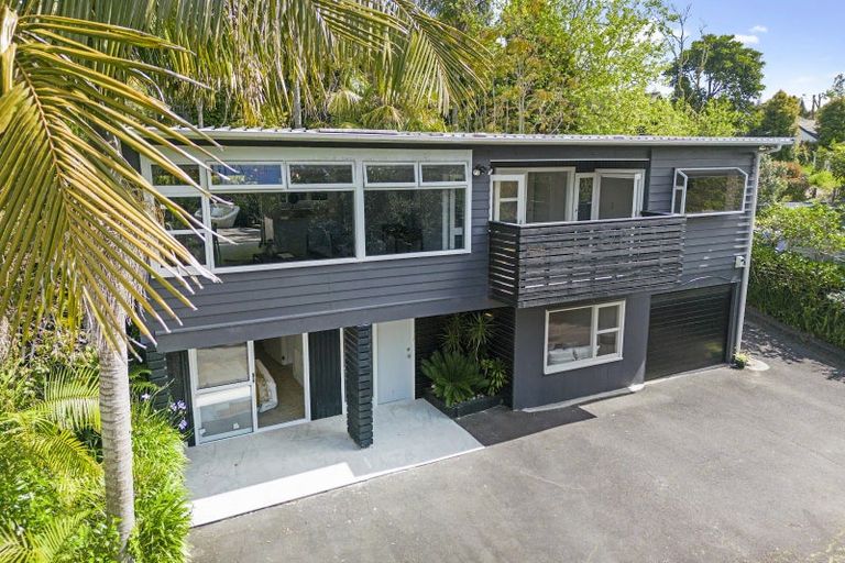 Photo of property in 9 Berne Place, Birkenhead, Auckland, 0626