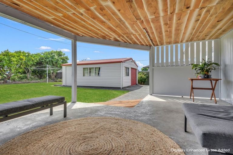 Photo of property in 13 Mangarau Crescent, Havelock North, 4130