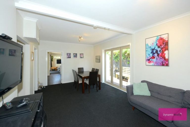 Photo of property in 23 Falcon Street, New Brighton, Christchurch, 8061