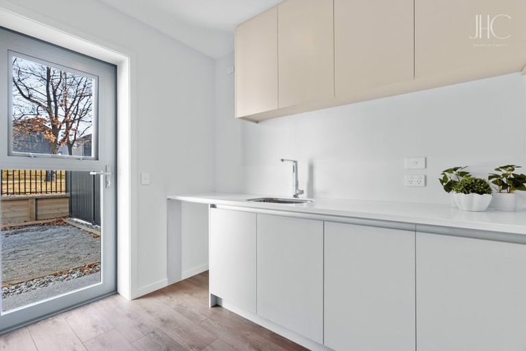 Photo of property in 30 Woods Crescent, Cromwell, 9310