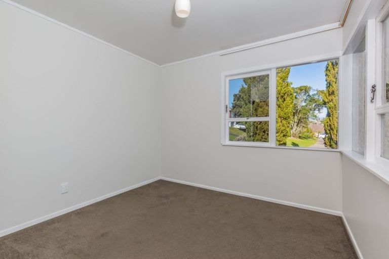 Photo of property in 55 Ramillies Place, Glenfield, Auckland, 0629