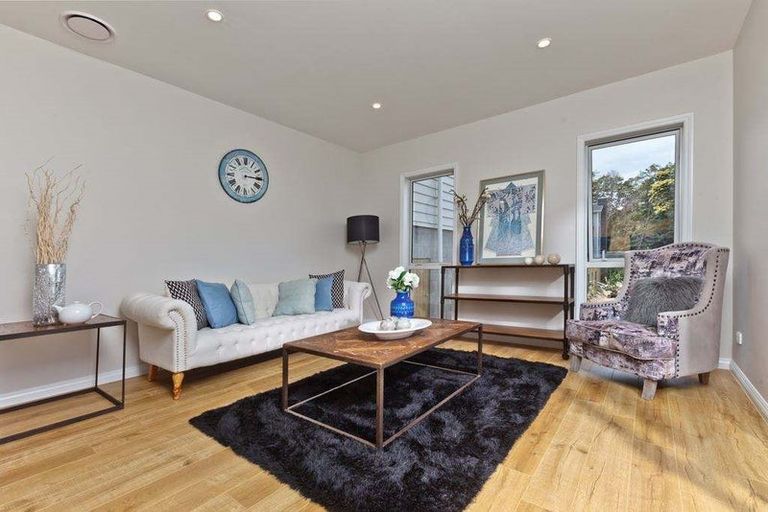 Photo of property in 5 Moko Lane, Greenhithe, Auckland, 0632