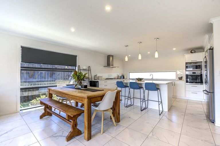 Photo of property in 37 Batten Drive, Flagstaff, Hamilton, 3210