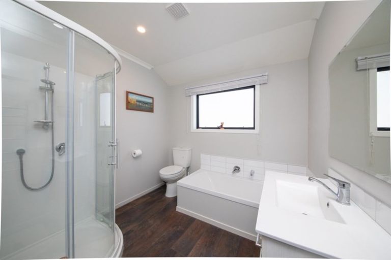 Photo of property in 7 Guthrie Court, Bulls, 4818