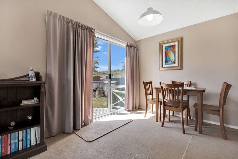 Photo of property in 72 Pegasus Drive, Sunnybrook, Rotorua, 3015