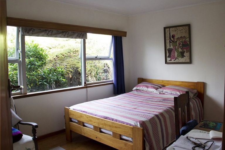 Photo of property in 1a Verbena Road, Birkdale, Auckland, 0626