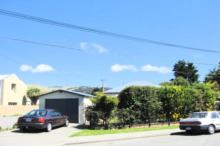 Photo of property in 7 Ombersley Terrace, Opawa, Christchurch, 8023