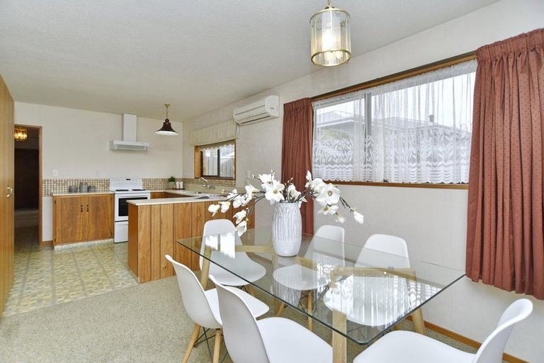 Photo of property in 2/148 Main North Road, Papanui, Christchurch, 8052