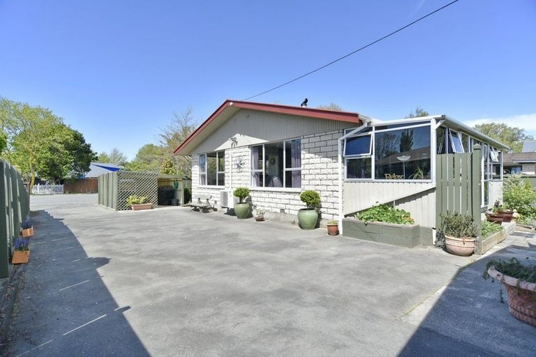Photo of property in 65 Buckleys Road, Rangiora, 7400