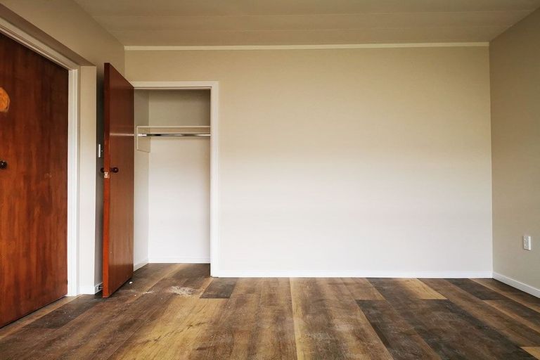 Photo of property in 1/320 Pakuranga Road, Pakuranga Heights, Auckland, 2010