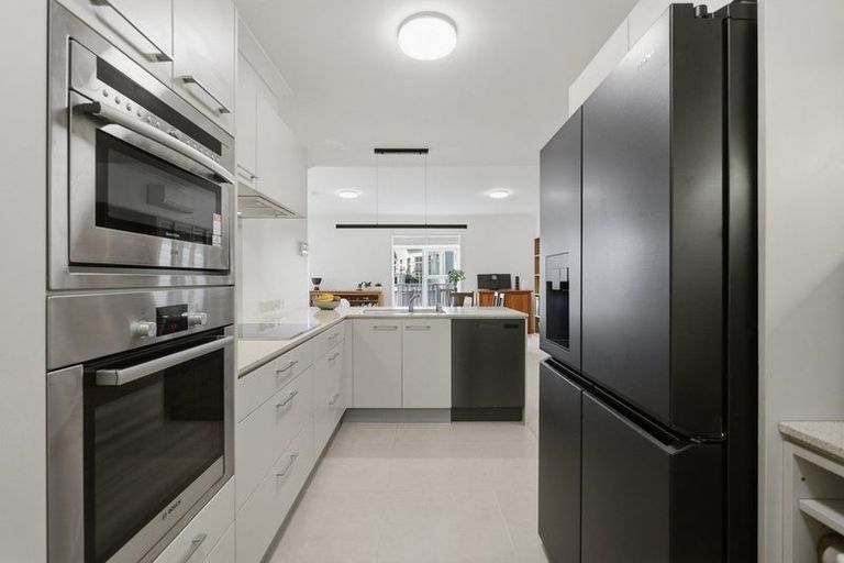 Photo of property in 73 Parkside Drive, Orewa, 0931