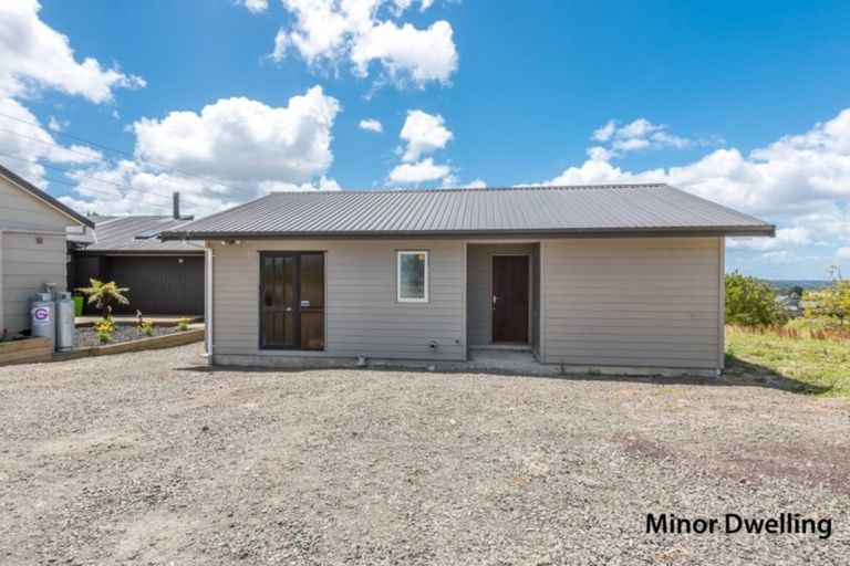 Photo of property in 314 Old North Road, Kumeu, 0892