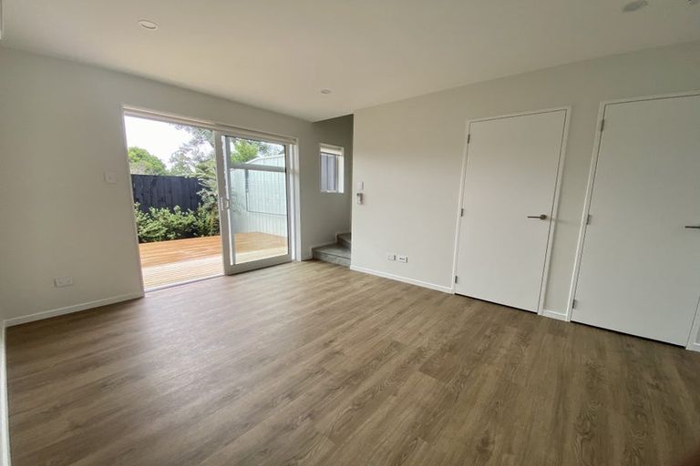 Photo of property in 6/5 Preston Avenue, Henderson, Auckland, 0610