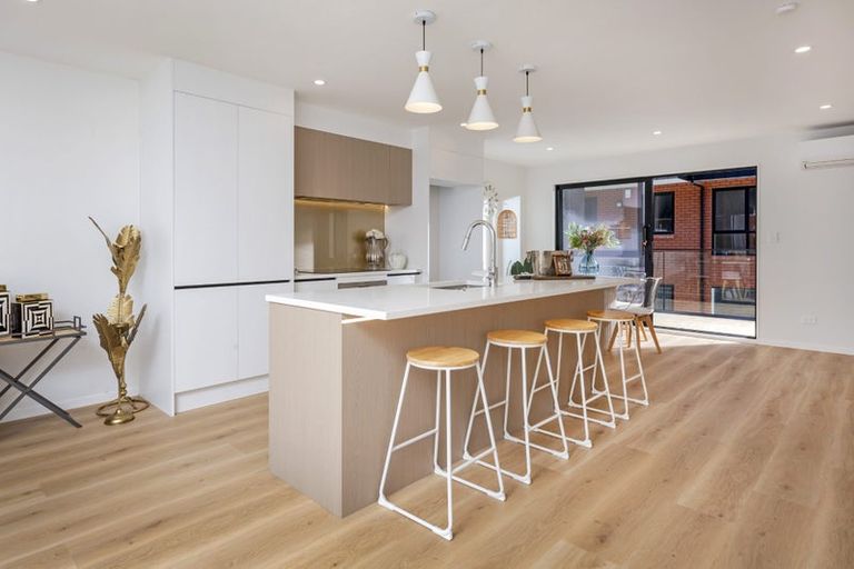 Photo of property in 26 Morton Avenue, Forrest Hill, Auckland, 0620