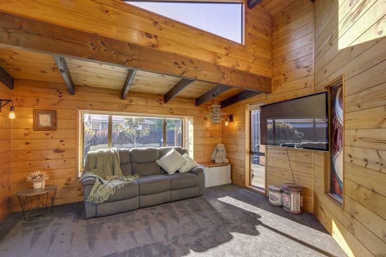 Photo of property in 26 Holland Drive, Kaiapoi, 7630