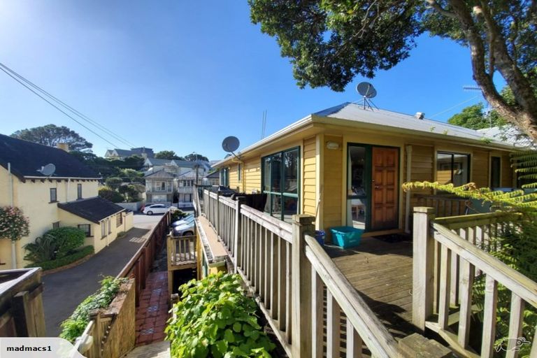 Photo of property in 246b Tinakori Road, Thorndon, Wellington, 6011