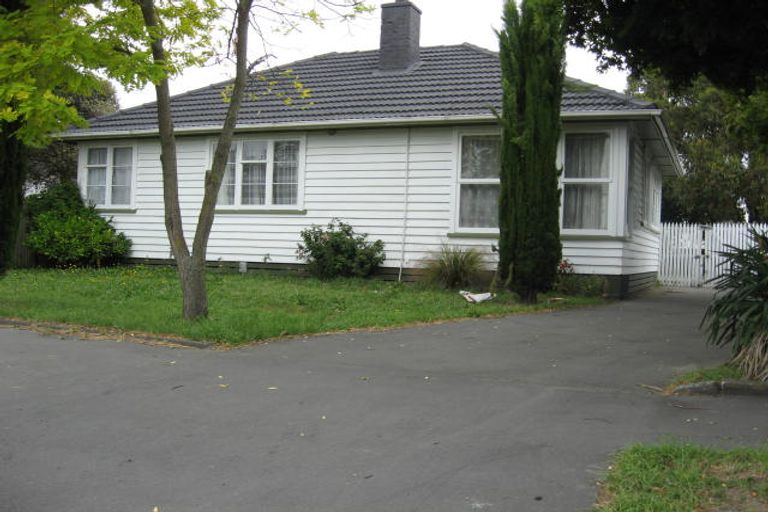 Photo of property in 51 Hillary Crescent, Upper Riccarton, Christchurch, 8041