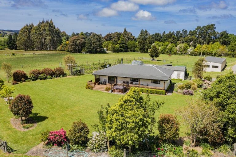 Photo of property in 238 Loburn Whiterock Road, Loburn, Rangiora, 7472