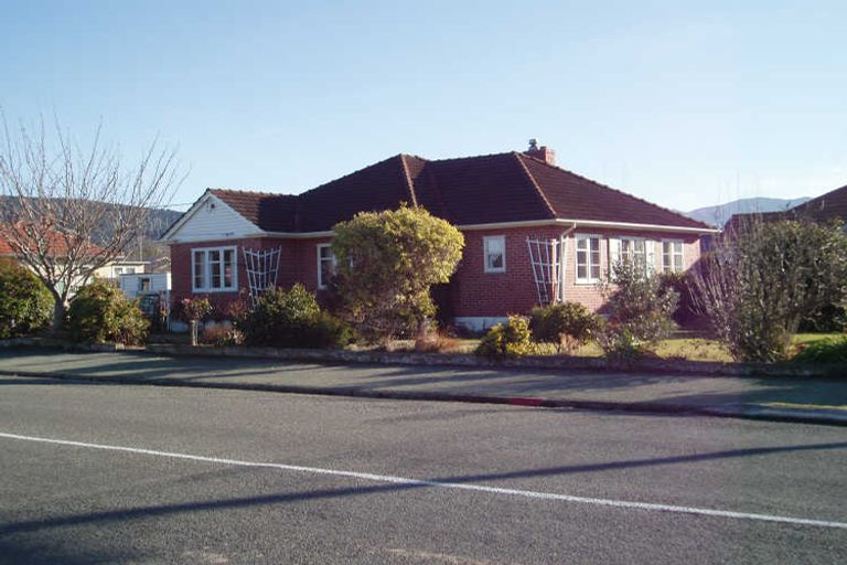 Photo of property in 22 Belt Street, Waimate, 7924