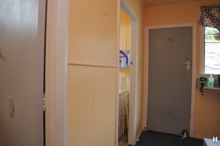 Photo of property in 21 Thompson Street, Greymouth, 7805