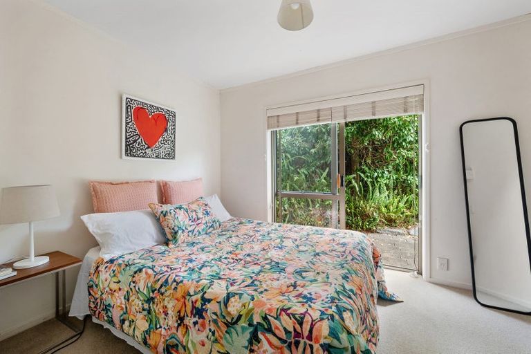 Photo of property in 3/3 Peter Terrace, Castor Bay, Auckland, 0620