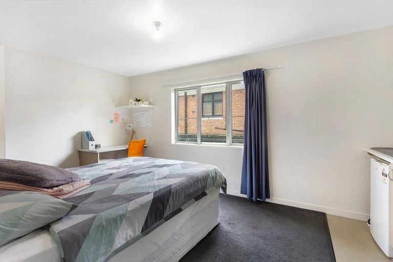 Photo of property in 7 Pitt Street, North Dunedin, Dunedin, 9016