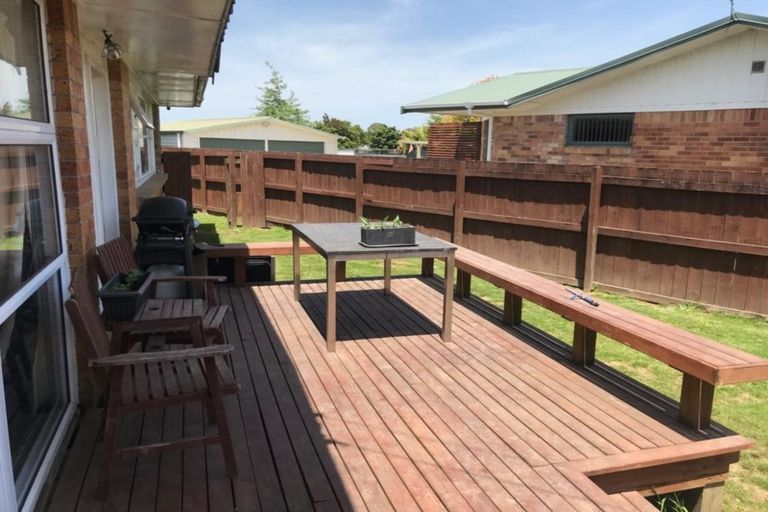 Photo of property in 32 Mears Road, St Andrews, Hamilton, 3200