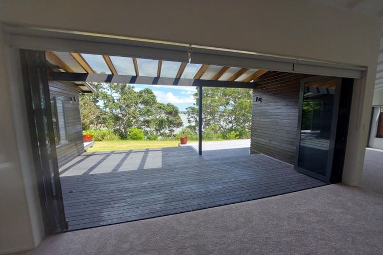 Photo of property in 68 Rame Road, Greenhithe, Auckland, 0632