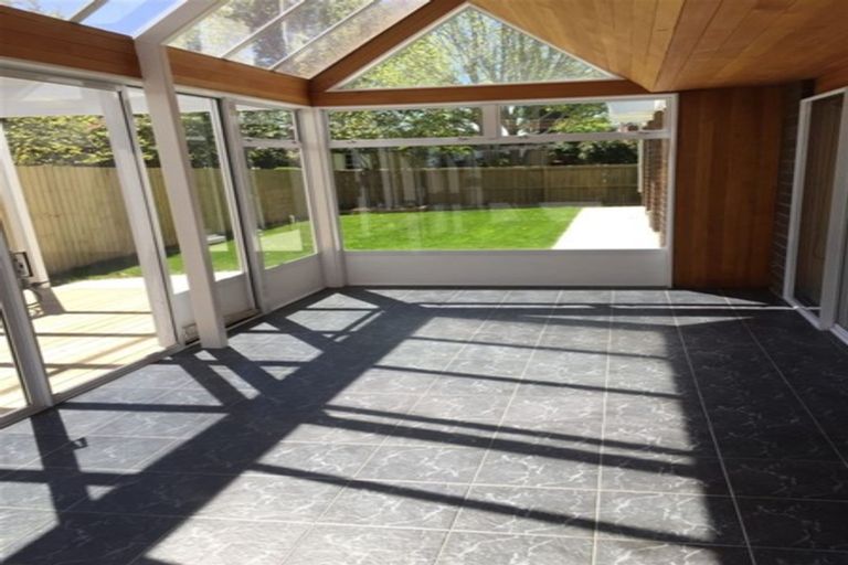 Photo of property in 55 Parkstone Avenue, Ilam, Christchurch, 8041