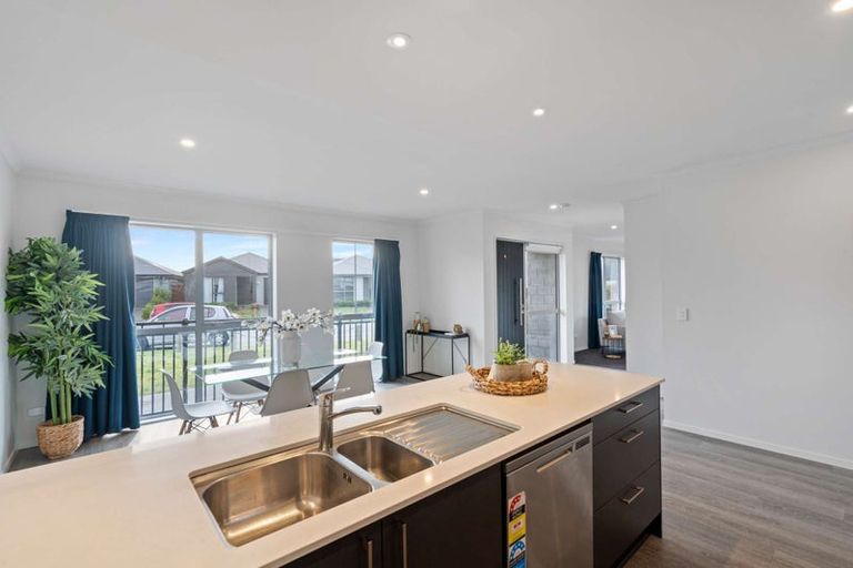Photo of property in 3 William Dawson Crescent, Wigram, Christchurch, 8025