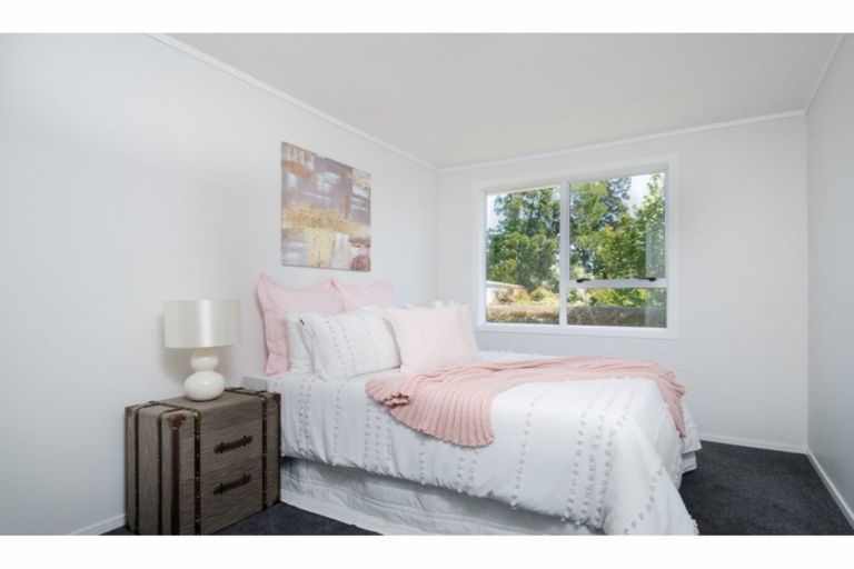 Photo of property in 16a Tapu Road, Huapai, Kumeu, 0810