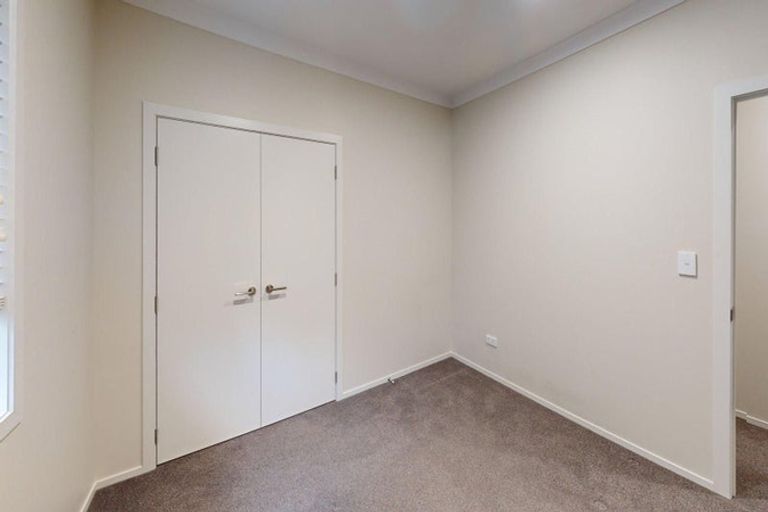 Photo of property in 166 Bridge Street, Bulls, 4818