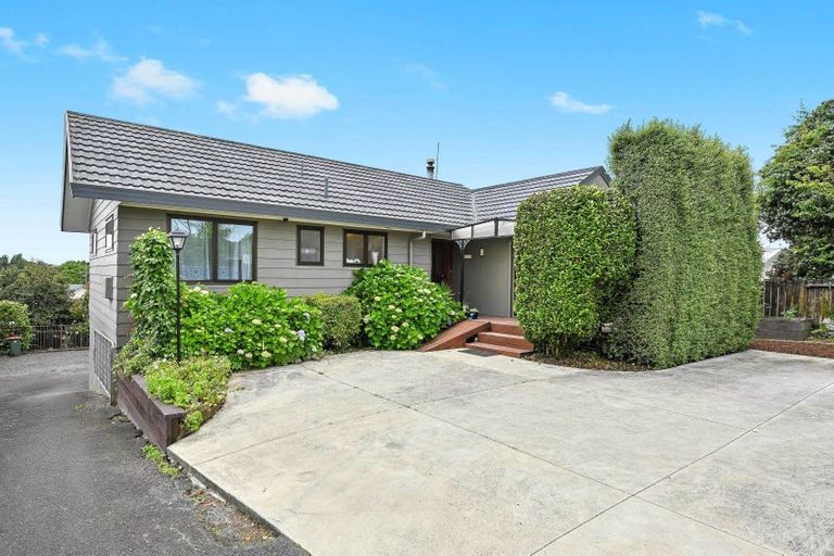 Photo of property in 76 Totara Drive, Pukete, Hamilton, 3200