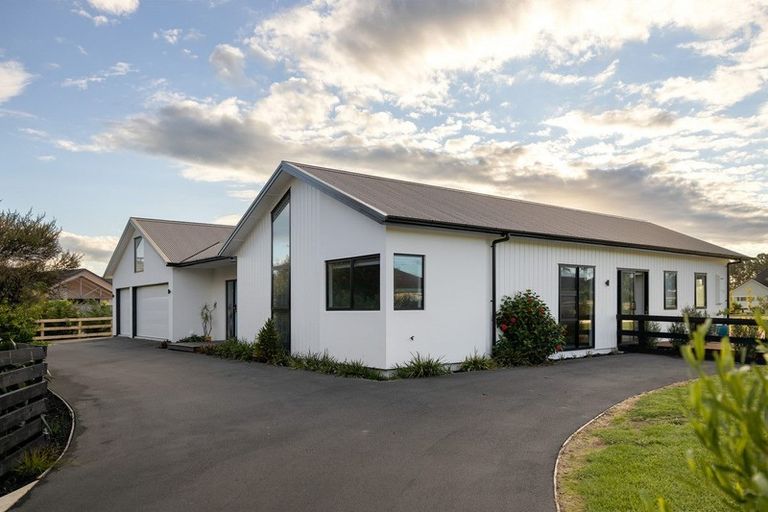Photo of property in 57 Royal Ascot Drive, Papamoa Beach, Te Puke, 3187