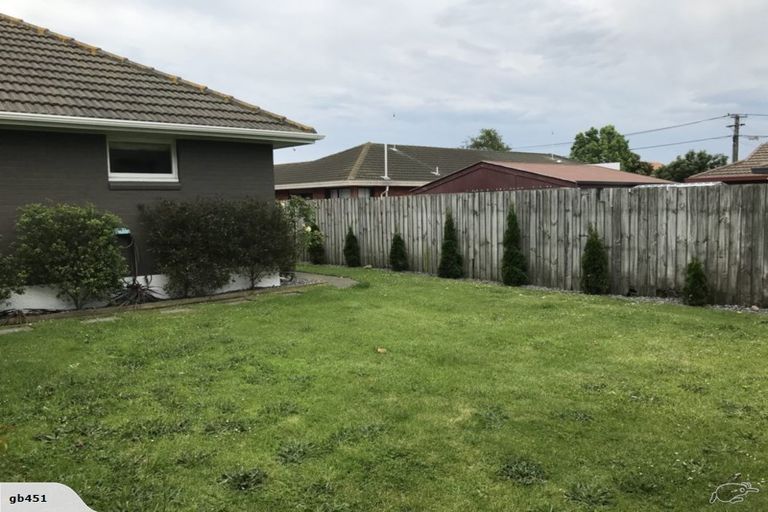 Photo of property in 5 Yeovil Place, St Albans, Christchurch, 8052