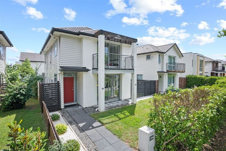 Photo of property in 176 Porchester Road, Takanini, 2112