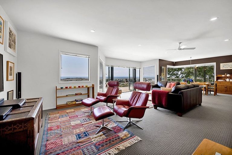 Photo of property in 70a Morley Street, New Plymouth, 4310