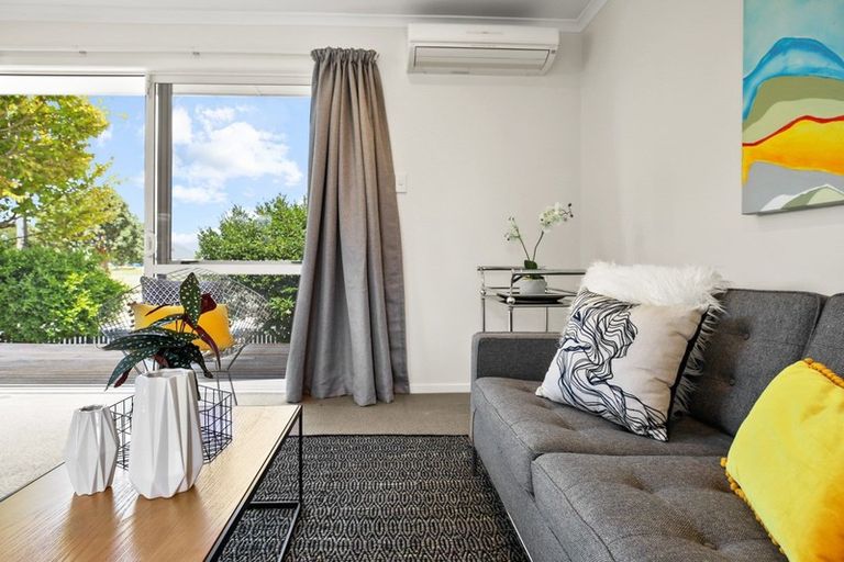 Photo of property in 68 English Street, St Andrews, Hamilton, 3200